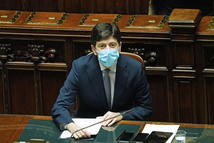 Speranza “Esami e terapie gratis per guariti da forma grave Covid” Speranza “Esami e terapie gratis per guariti da forma grave Covid”