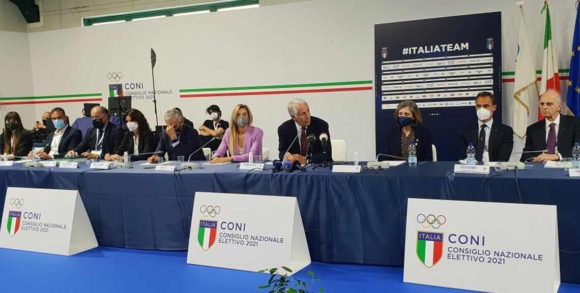 Mondo sport applaude Malagò “Vittoria netta, ora lavoriamo uniti” Mondo sport applaude Malagò “Vittoria netta, ora lavoriamo uniti”
