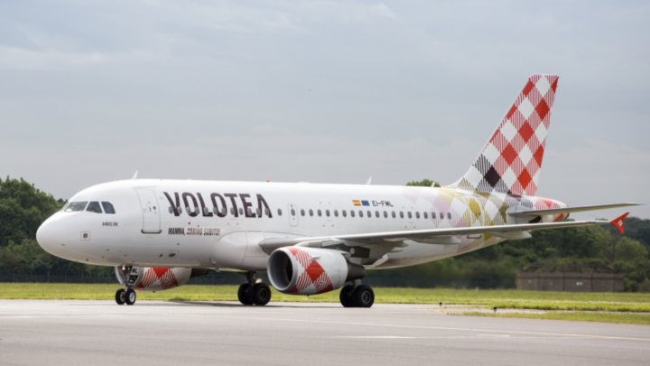 Volotea ripristina le sue rotte in partenza da Napoli