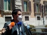 Vaccini, Fratoianni “Draghi segua la svolta di Biden sui brevetti”
