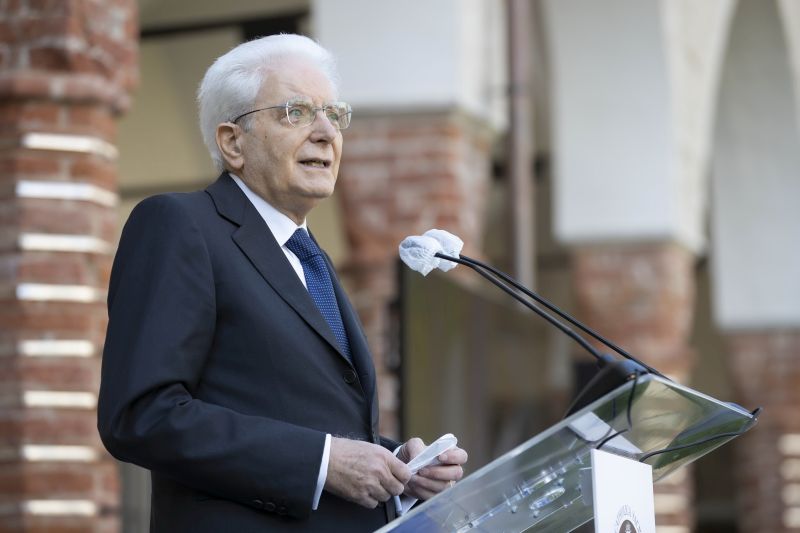 Mattarella “Con ripartenza per il Paese opportunità di ampio respiro” Mattarella “Con ripartenza per il Paese opportunità di ampio respiro”