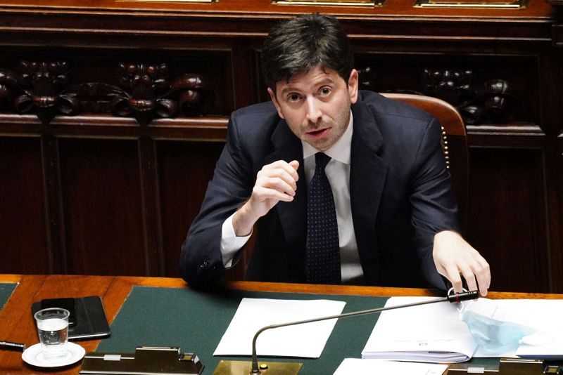 Covid, Speranza “Numeri migliorano ma tenere alta l’attenzione” Covid, Speranza “Numeri migliorano ma tenere alta l’attenzione”