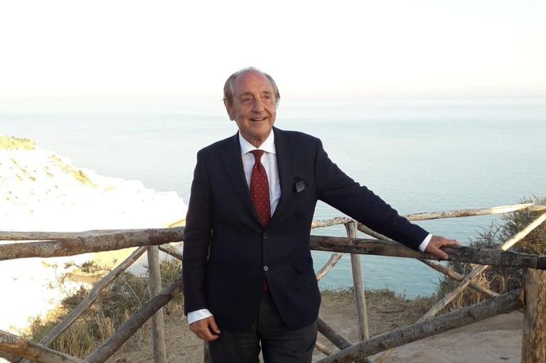 Terzo settore, Emanuele: “Può dare contributo importante contro declino” Terzo settore, Emanuele: “Può dare contributo importante contro declino”