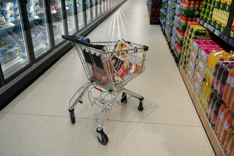 Confcommercio stima per 2021 Pil +4,5-5% e consumi +3,8% Confcommercio stima per 2021 Pil +4,5-5% e consumi +3,8%
