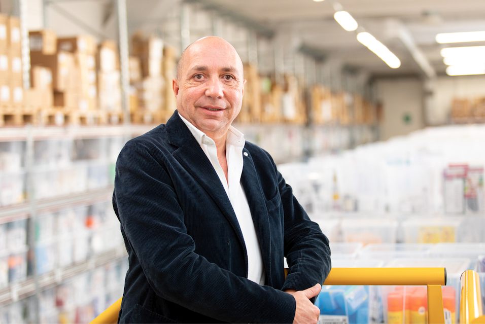 Farmaè acquisisce AmicaFarmacia, nasce gruppo da 93 milioni di ricavi Farmaè acquisisce AmicaFarmacia, nasce gruppo da 93 milioni di ricavi