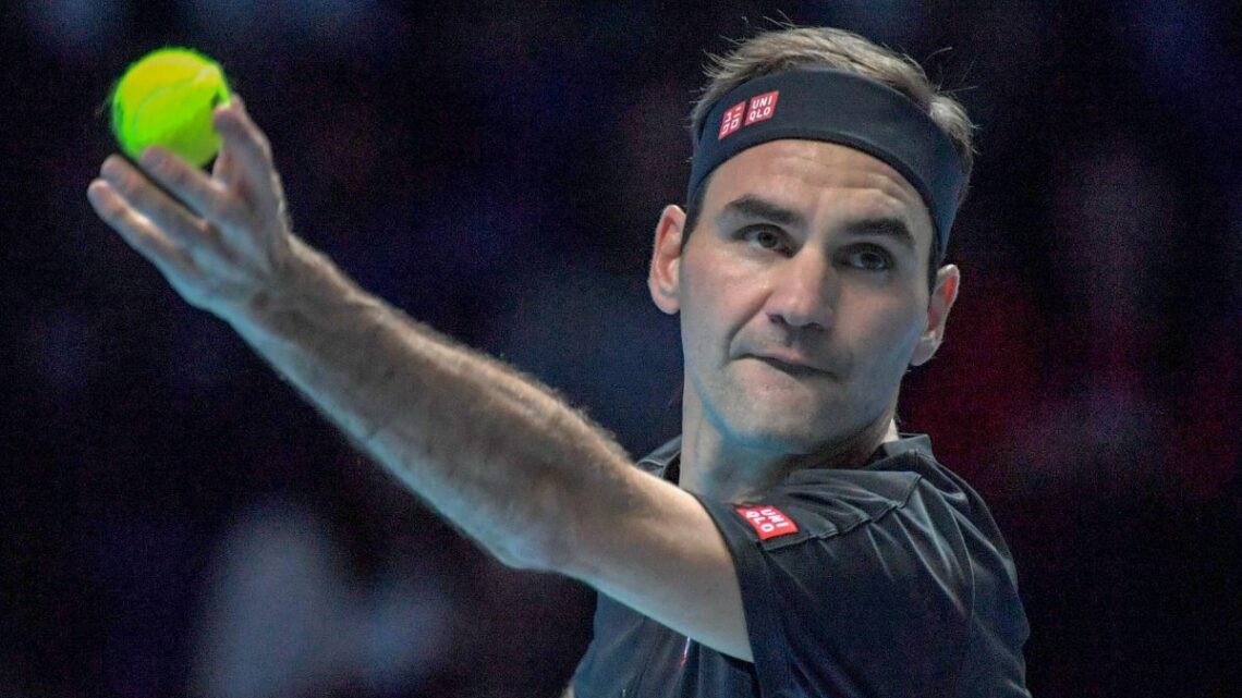 Federer avanza a fatica a Londra, fuori Serena Williams Federer avanza a fatica a Londra, fuori Serena Williams
