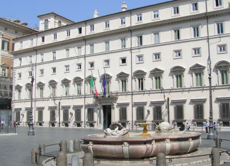 Licenziamenti, raggiunto accordo tra governo e parti sociali Licenziamenti, raggiunto accordo tra governo e parti sociali
