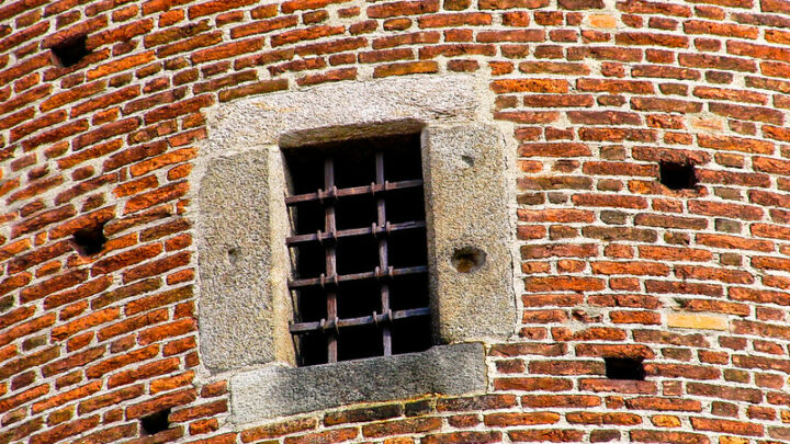 Carceri: un terzo dei detenuti si trova in custodia cautelare. Costa: “Attenzione alle garanzie”