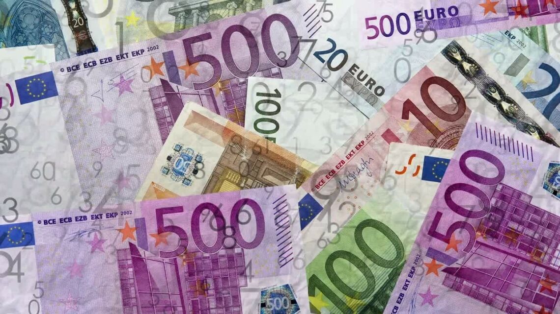 Pil, Bankitalia rivede al rialzo le stime di crescita Pil, Bankitalia rivede al rialzo le stime di crescita
