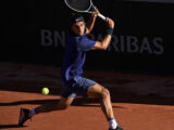 Sfida per i quarti al Roland Garros, fuori Musetti e Sinner. Prosegue Berrettini