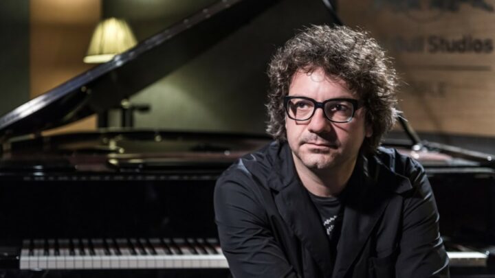 Il compositore e pianista Remo Anzovino chiude la IV edizione di Irpinia Madre Contemporanea
