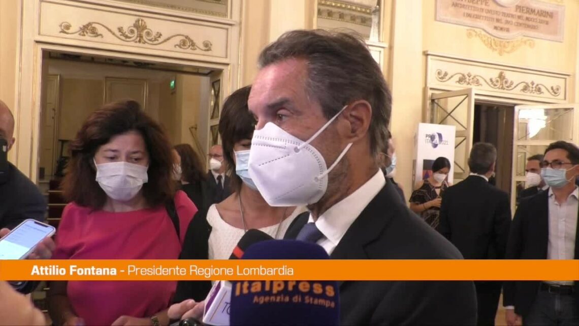 Fontana: “Per mix vaccini servono più dosi Pfizer” Fontana: “Per mix vaccini servono più dosi Pfizer”