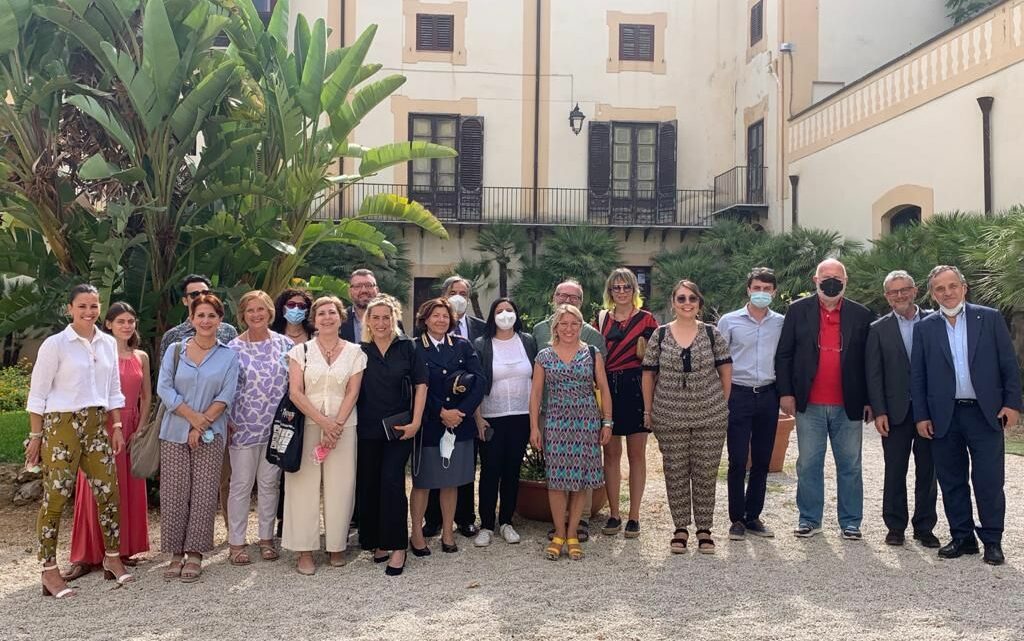 Parte dalla Sicilia il progetto “Dipendenze: no grazie!” Parte dalla Sicilia il progetto “Dipendenze: no grazie!”