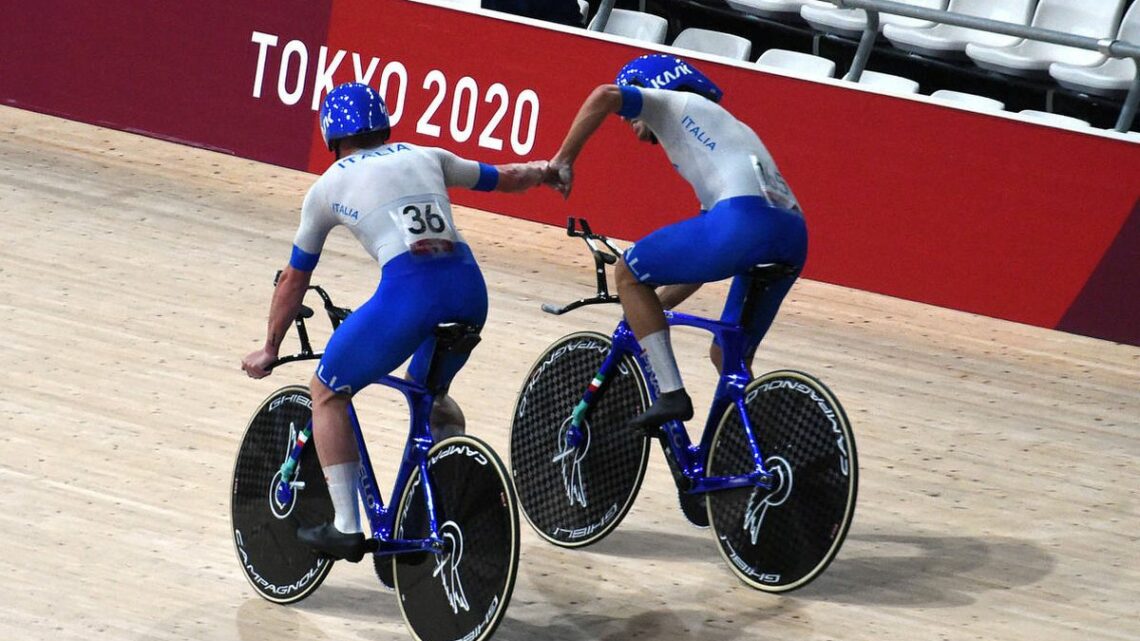 Ciclismo, Italia oro nell’inseguimento a squadre Ciclismo, Italia oro nell’inseguimento a squadre