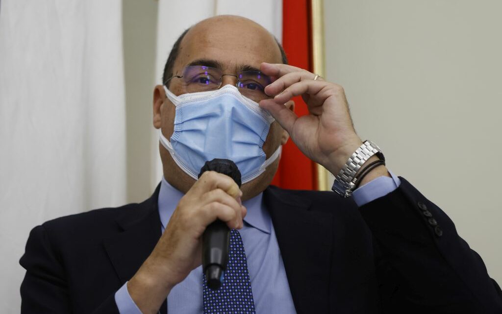 Attacco hacker, Zingaretti “Ripartito il sito di prenotazione vaccinale” Attacco hacker, Zingaretti “Ripartito il sito di prenotazione vaccinale”