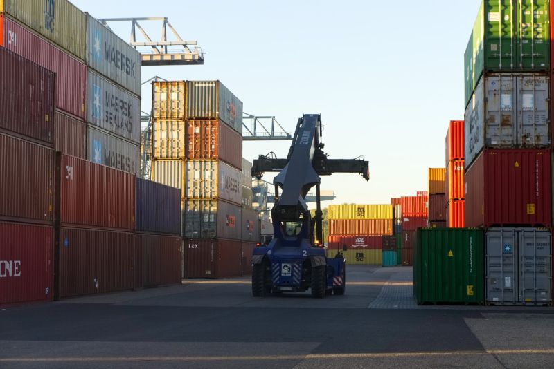 A giugno torna a crescere il commercio con l’estero A giugno torna a crescere il commercio con l’estero