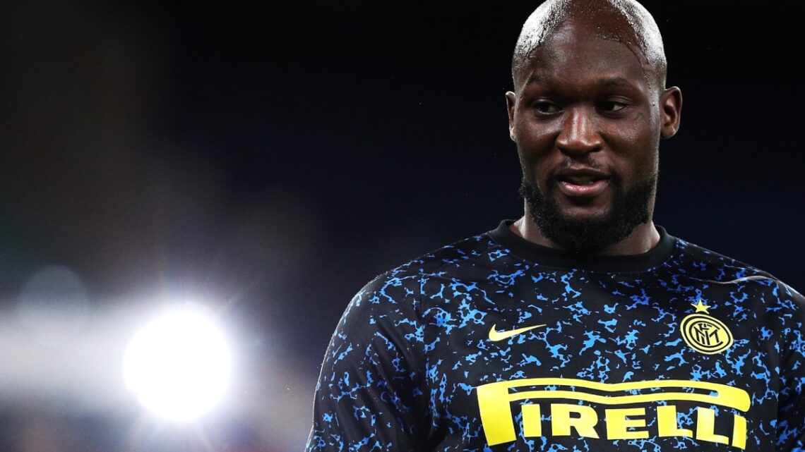 Lukaku lascia l’Inter e torna al Chelsea “E’ il momento giusto” Lukaku lascia l’Inter e torna al Chelsea “E’ il momento giusto”