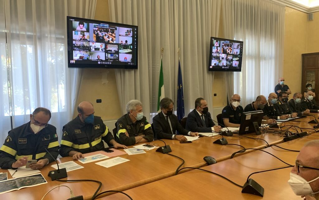 Incendi in Calabria, Curcio “La situazione sta migliorando” Incendi in Calabria, Curcio “La situazione sta migliorando”