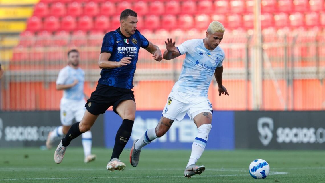 Inter batte Dinamo Kiev 3-0, Dzeko subito in gol Inter batte Dinamo Kiev 3-0, Dzeko subito in gol