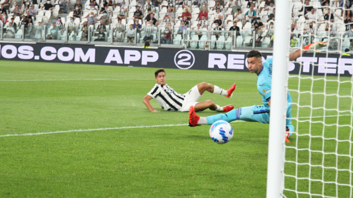 Juve-Atalanta 3-1, Dybala, Bernardeschi e Morata in gol Juve-Atalanta 3-1, Dybala, Bernardeschi e Morata in gol