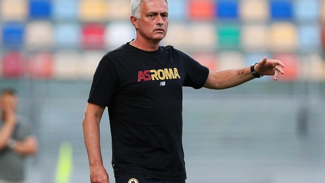 Mourinho “Mercato? Manca qualcosa, ma qui club fantastico” Mourinho “Mercato? Manca qualcosa, ma qui club fantastico”