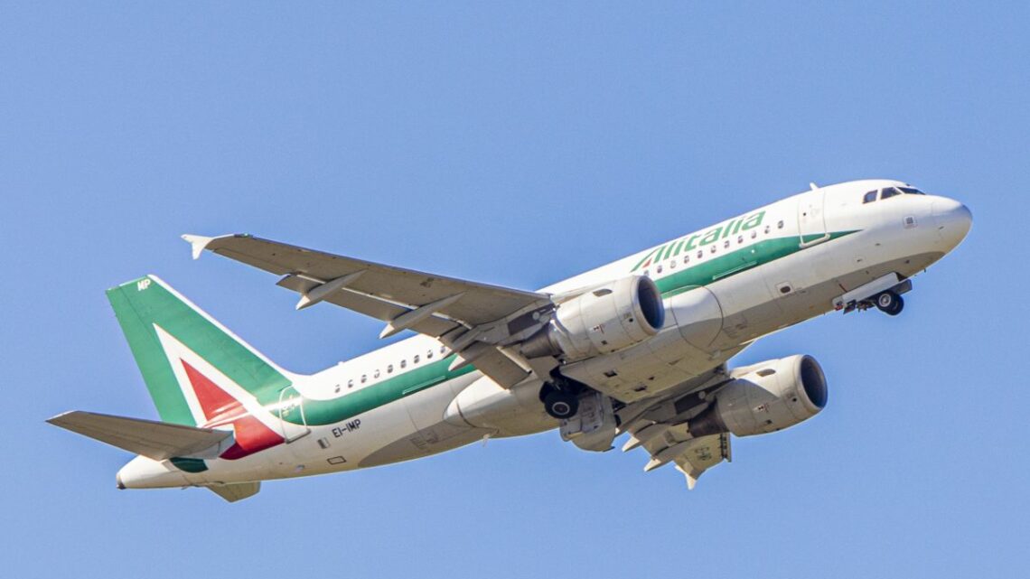 Alitalia, ITA può decollare, arriva la licenza Enac Alitalia, ITA può decollare, arriva la licenza Enac