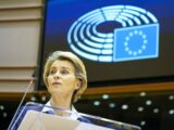 Von der Leyen “Con i talebani contatti operativi, non politici”