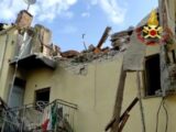 Crolla palazzina a Torino, morto un bambino