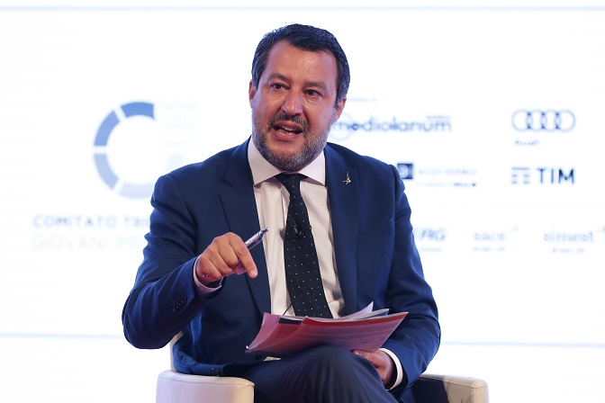 Salvini “Chi non si vaccina non è un criminale” Salvini “Chi non si vaccina non è un criminale”