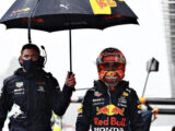 GP Belgio, tre ore di attesa sotto la pioggia per tre giri. Verstappen, Russell e Hamilton sul podio di SPA