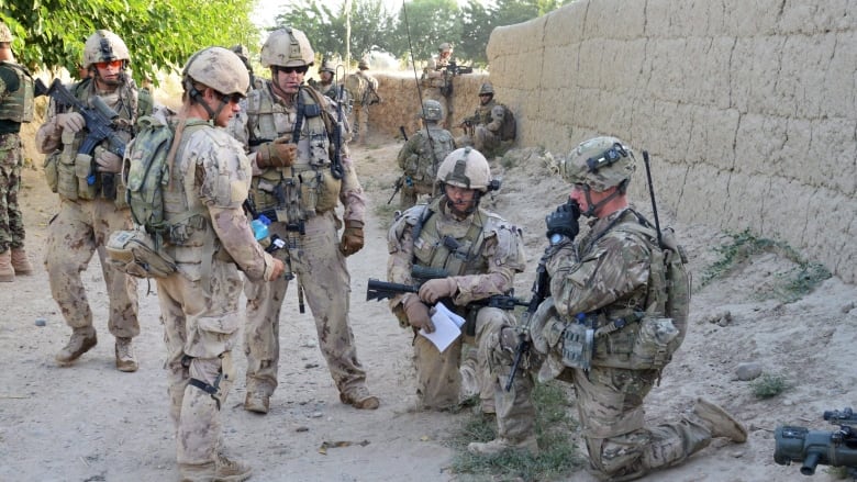 Afghanistan, bye-bye! E bye-bye a quel poco di decenza che ci resta