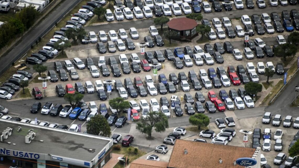 Mercato dell’auto -27,9% ad agosto su base annua Mercato dell’auto -27,9% ad agosto su base annua