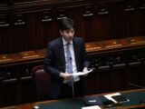 Speranza “Non escludiamo l’obbligo vaccinale se è necessario”
