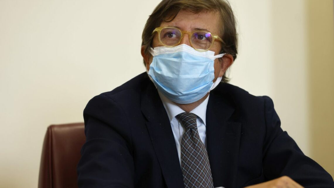 Sileri “Adesso l’obbligo vaccinale non serve” Sileri “Adesso l’obbligo vaccinale non serve”