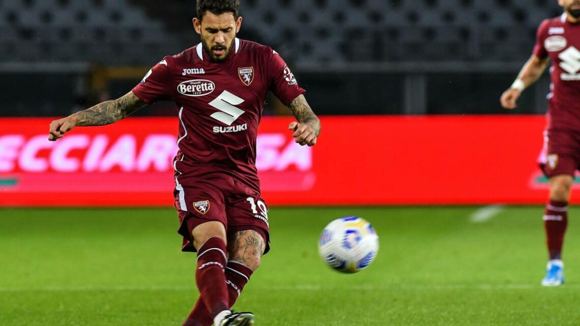 Il Genoa ribalta il Cagliari, vincono anche Torino e Udinese Il Genoa ribalta il Cagliari, vincono anche Torino e Udinese