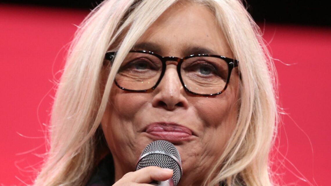 Domenica in, Venier “Programma faticoso ma non so dire di no” Domenica in, Venier “Programma faticoso ma non so dire di no”