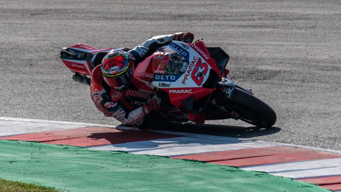 A Misano Bagnaia concede il bis davanti a Quartararo, 3° Bastianini A Misano Bagnaia concede il bis davanti a Quartararo, 3° Bastianini
