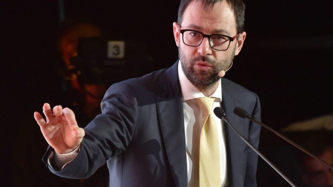 Prosek, Patuanelli “Ci opporremo ad errata e assurda decisione” Prosek, Patuanelli “Ci opporremo ad errata e assurda decisione”