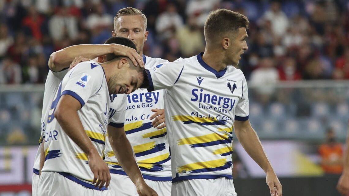 Gol e spettacolo, tra Genoa e Verona finisce 3-3 Gol e spettacolo, tra Genoa e Verona finisce 3-3
