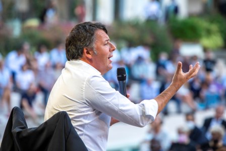 Renzi “Bonomi a gennaio tifava per Conte Ter, ora rispetti la politica” Renzi “Bonomi a gennaio tifava per Conte Ter, ora rispetti la politica”