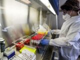 Registrati 1.772 casi di Covid e 45 morti, prosegue trend discendente