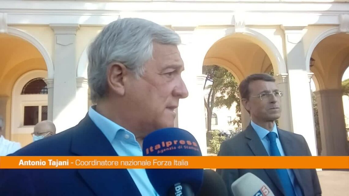 Tajani: “Vaccino e green pass strumenti migliori per la ripartenza” Tajani: “Vaccino e green pass strumenti migliori per la ripartenza”
