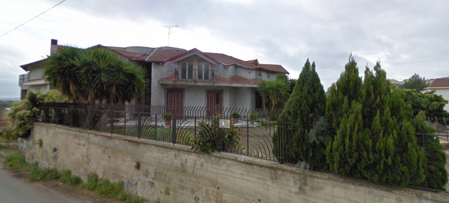 La villa di Barrafranca confiscata alla mafia diventa hub vaccinale La villa di Barrafranca confiscata alla mafia diventa hub vaccinale