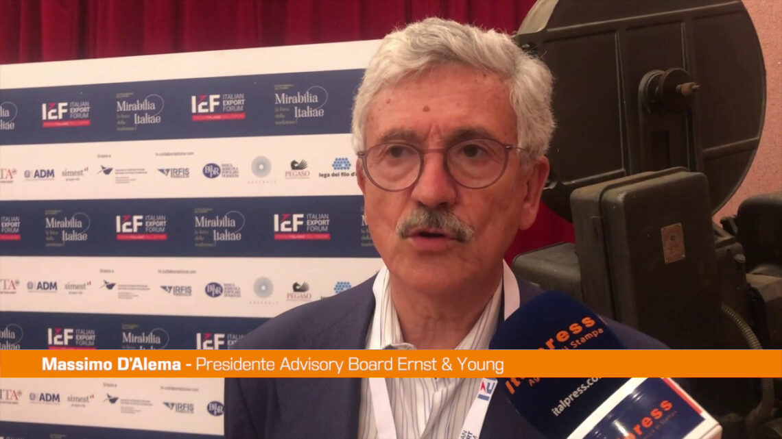 D’Alema: “Export importante, politica? Non è situazione normale” D’Alema: “Export importante, politica? Non è situazione normale”