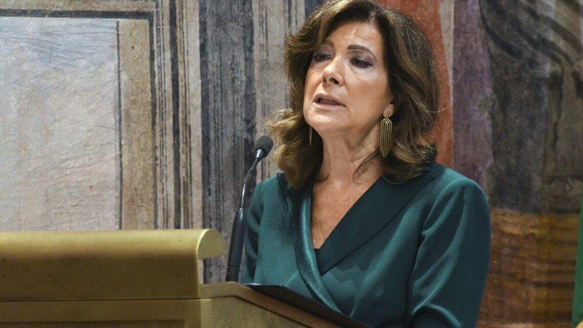 Clima, Casellati “Un dovere morale e politico dare risposte ai giovani” Clima, Casellati “Un dovere morale e politico dare risposte ai giovani”