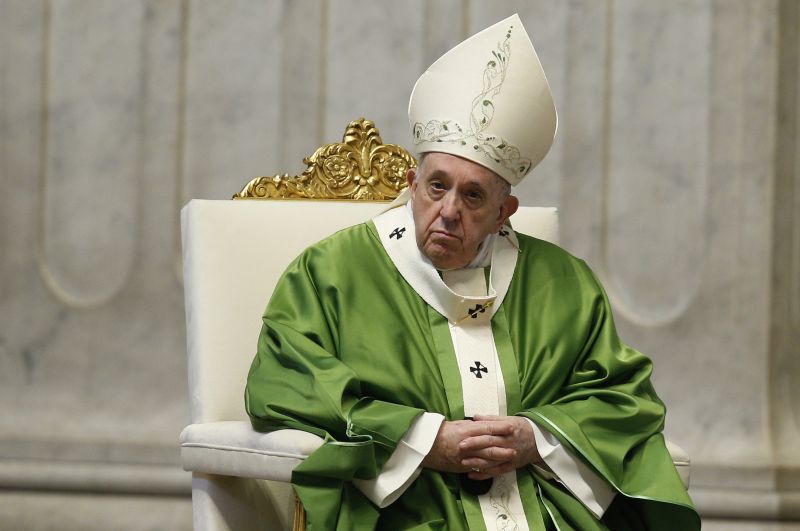 Papa Francesco “Sinodo proficuo se espressione dell’essere Chiesa” Papa Francesco “Sinodo proficuo se espressione dell’essere Chiesa”