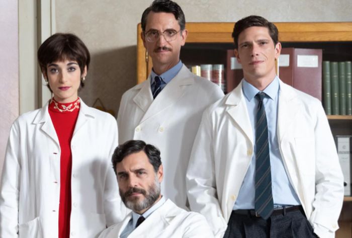 Su Rai1 “Cuori”, la cardiochirurgia anni ’60 tra amori e pregiudizi Su Rai1 “Cuori”, la cardiochirurgia anni ’60 tra amori e pregiudizi