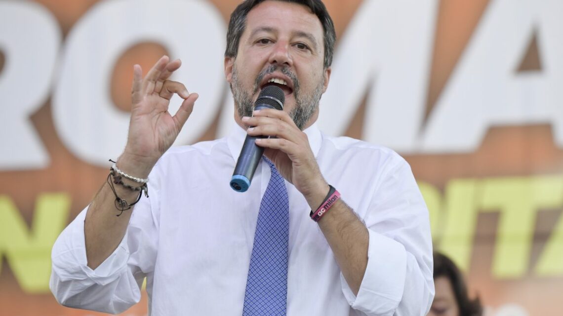 Salvini “Ho chiesto un incontro a Draghi, così non si va lontano” Salvini “Ho chiesto un incontro a Draghi, così non si va lontano”