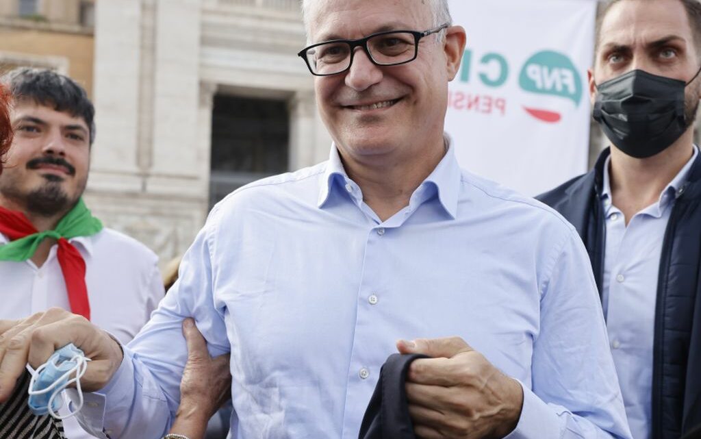 Gualtieri nuovo sindaco di Roma “Inizia un lavoro straordinario” Gualtieri nuovo sindaco di Roma “Inizia un lavoro straordinario”