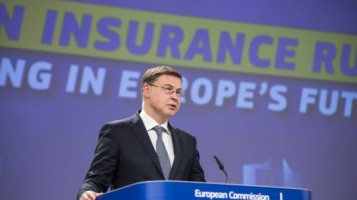 Ue, Dombrovskis “Il Patto di Stabilità ha funzionato” Ue, Dombrovskis “Il Patto di Stabilità ha funzionato”